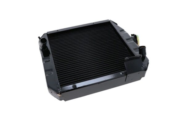 Radiatore Yanmar YM1601, YM1602, YM1610, YM1702, YM1720, YM1802, YM1810, YM1820, YM2002, YMG1800, YMG2000 - immagine 2