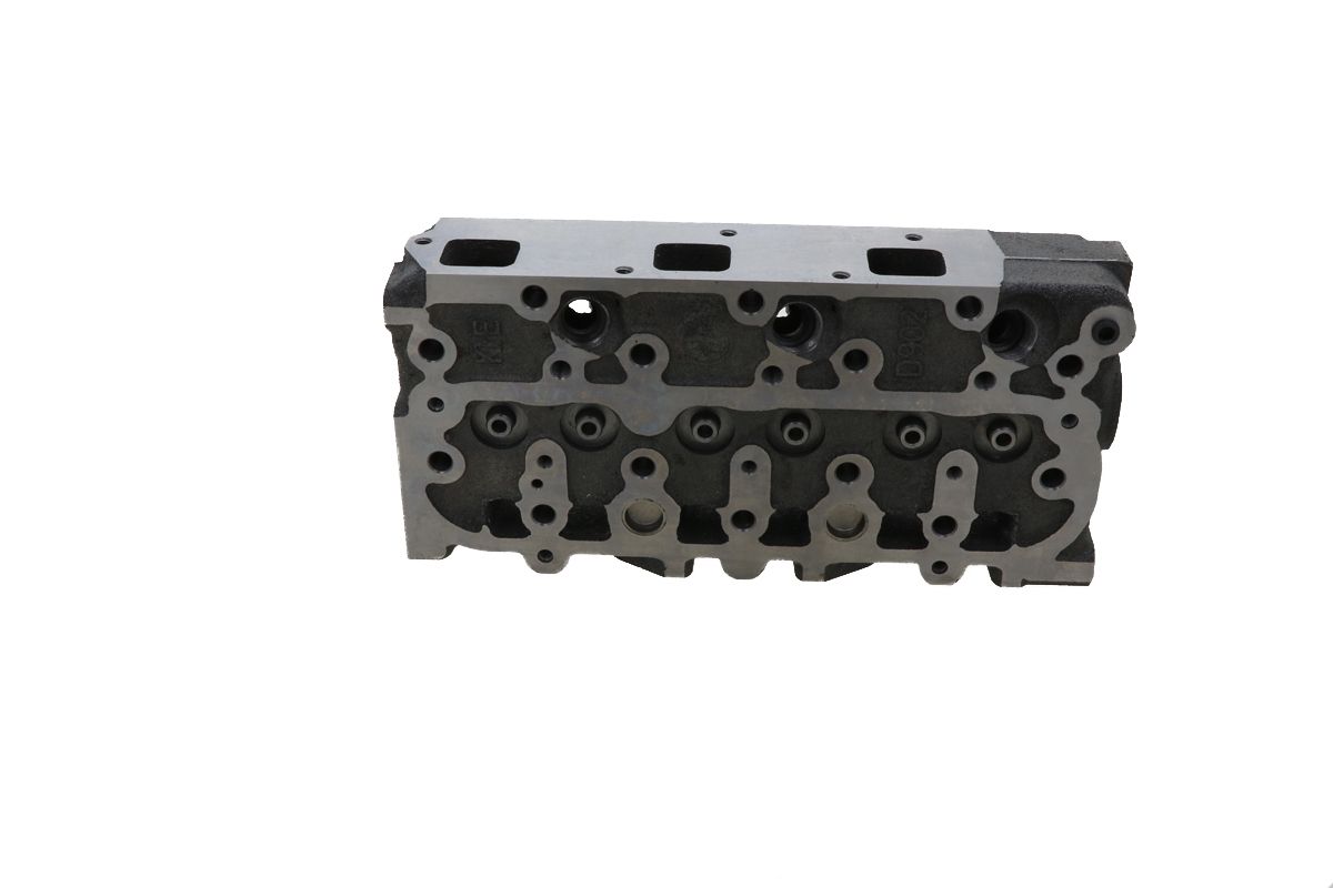 Culata inyección indirecta Kubota D902