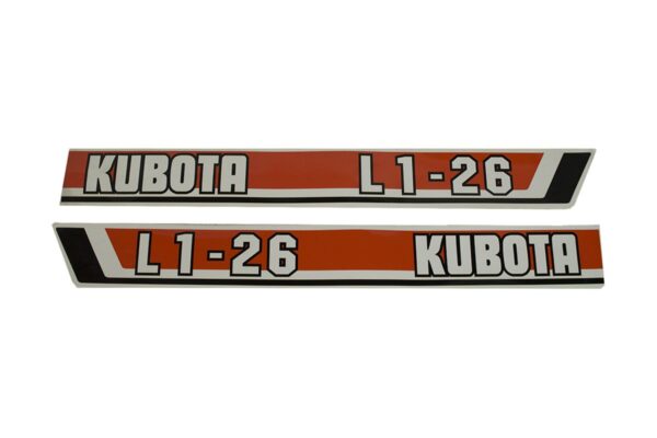 Set Adesivi decalcomania cofano Kubota L1-26