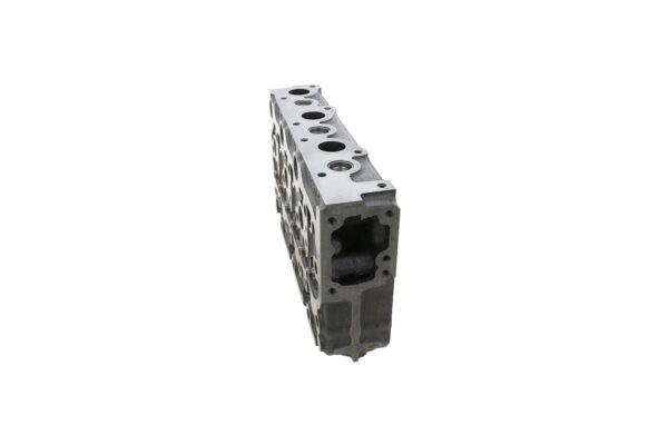 Testa del cilindro a iniezione indiretta Kubota D1403, - immagine 2