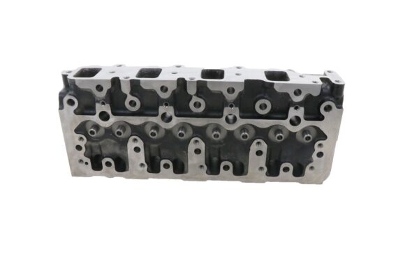 Testata cilindri ad iniezione diretta Yanmar 4TNV84, 4TNV88, KOMATSU 4D84E, S4D84E, 4D88E, John Deere, Gehl, Hitachi, Takeuchi, Etc. - immagine 2