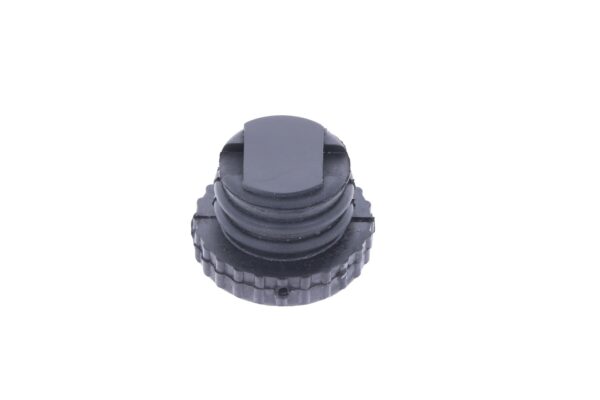 Iseki Tappo bocchettone rifornimento assale posteriore TM, TMG, TF, 2115, 2120, 2125, Massey Ferguson 1220 - immagine 2