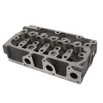 Testata (completa) Iniezione indiretta Kubota D722